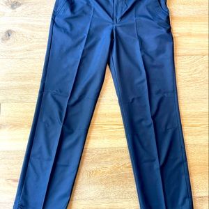 IZOD men’s size 36x32 golf pants